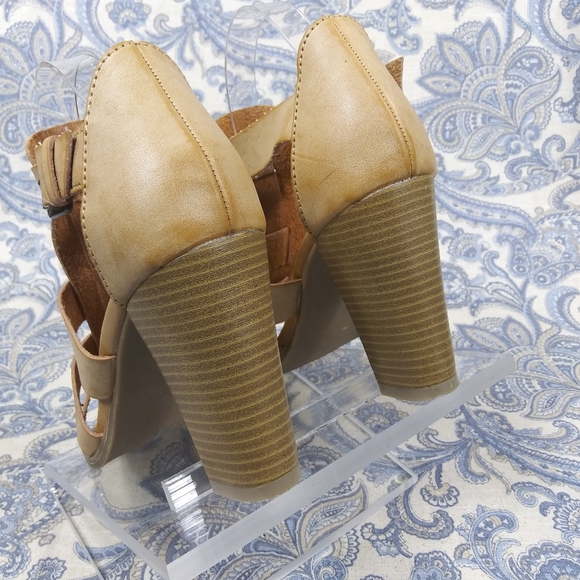 Tan Gladiator Sandal Heels - Picture 5 of 7